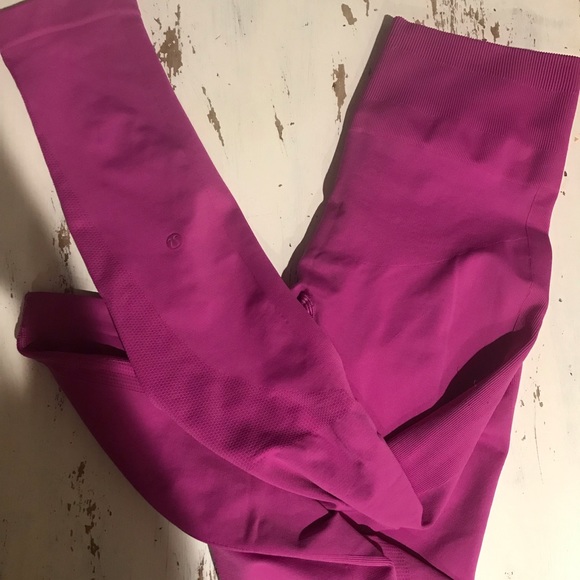 Lululemon size 10 leggings zoned in tights - Picture 1 of 6